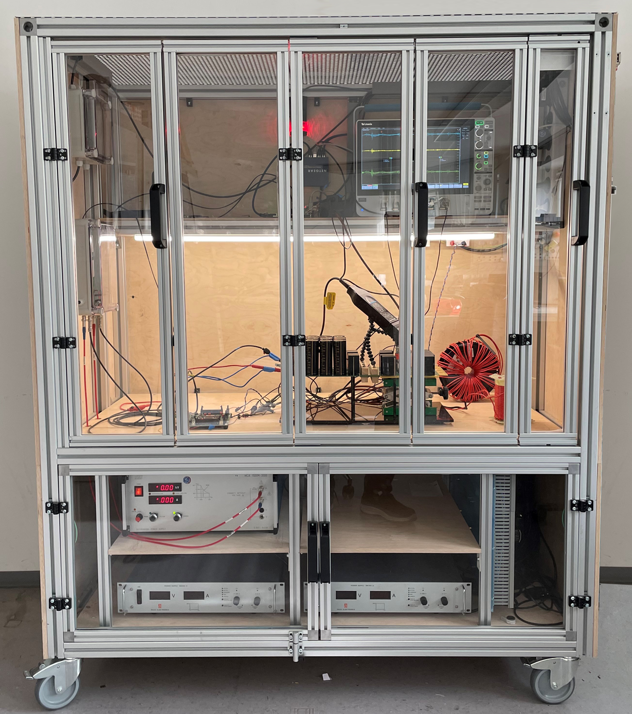 Automated semiconductor test bench